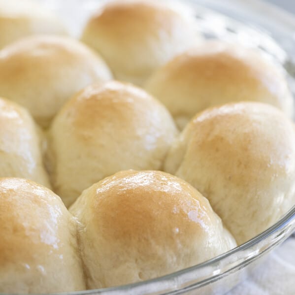 dish of dinner rolls