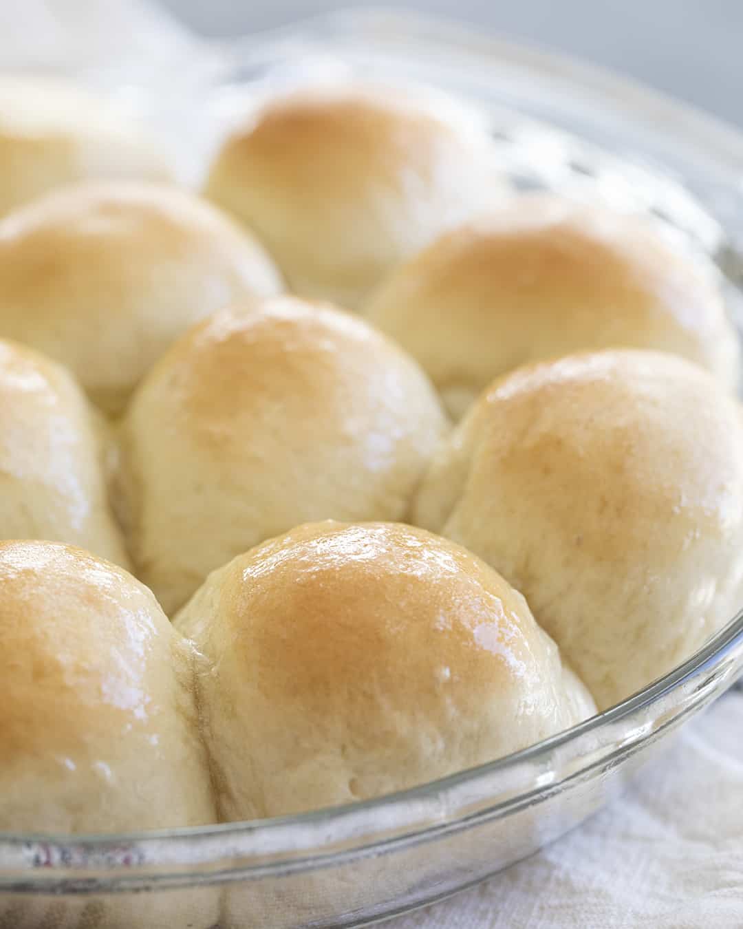 dinner-roll-calories-kinastro