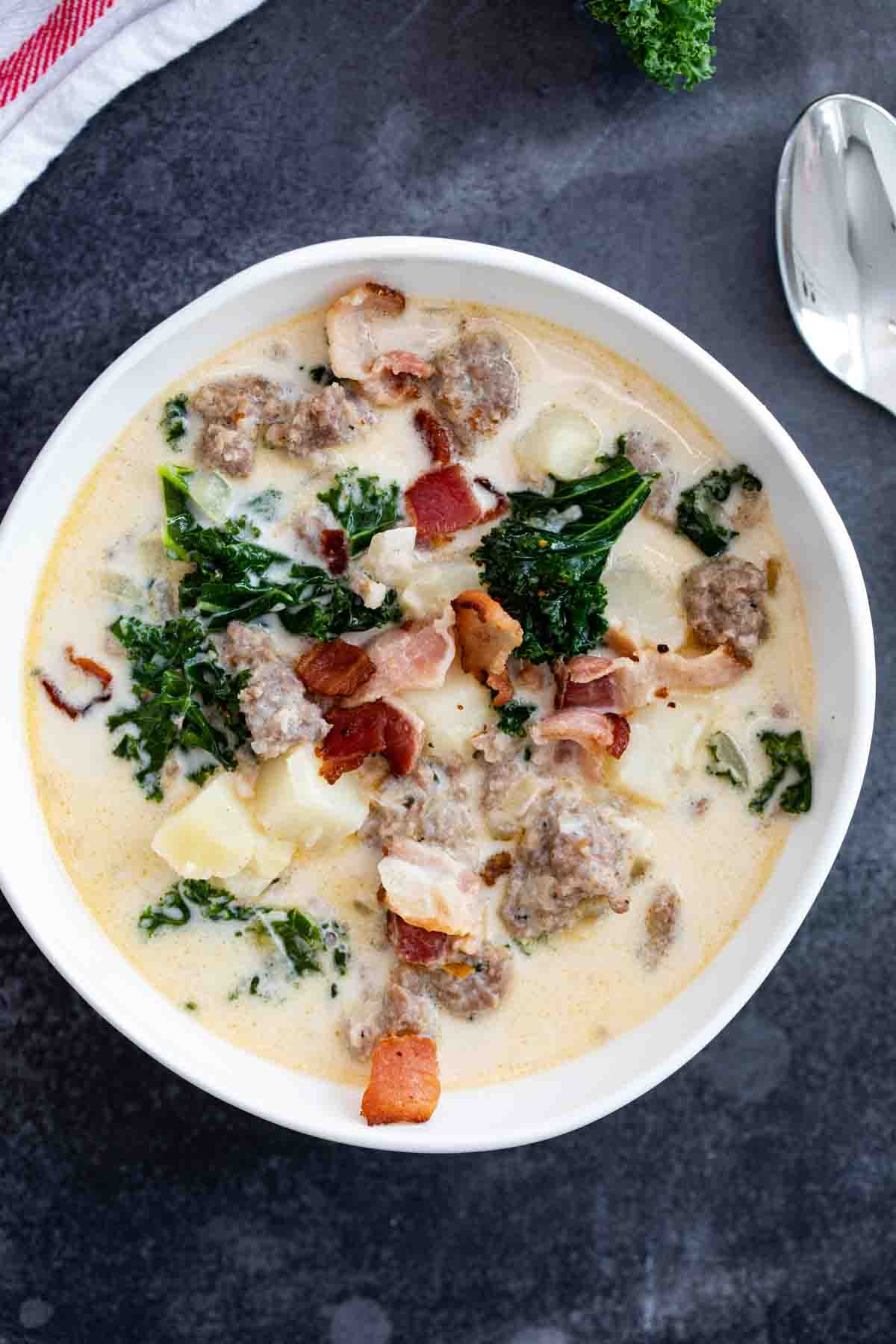 overhead view of zuppa toscana soup