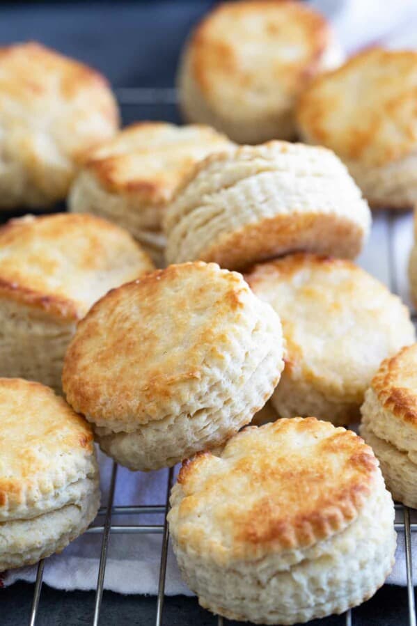 homemade buttermilk biscuits on a cooling rack