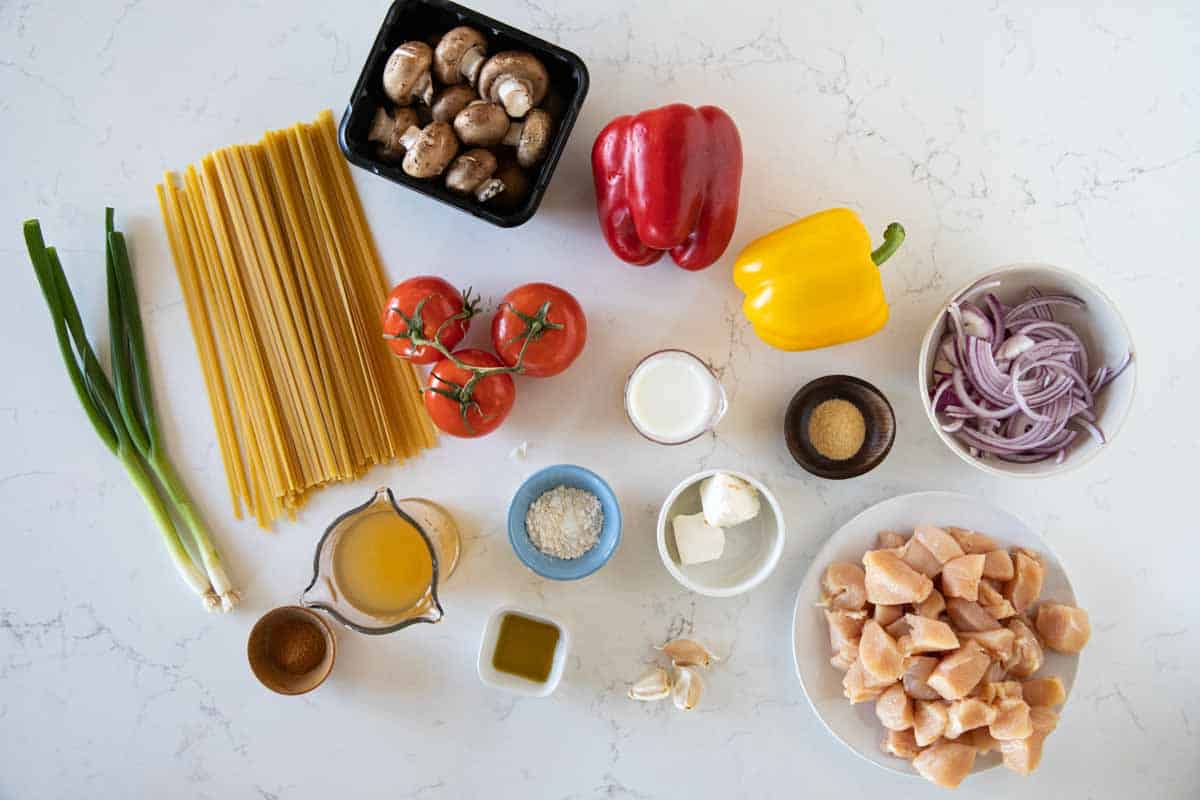 ingredients needed to make cajun chicken pasta.