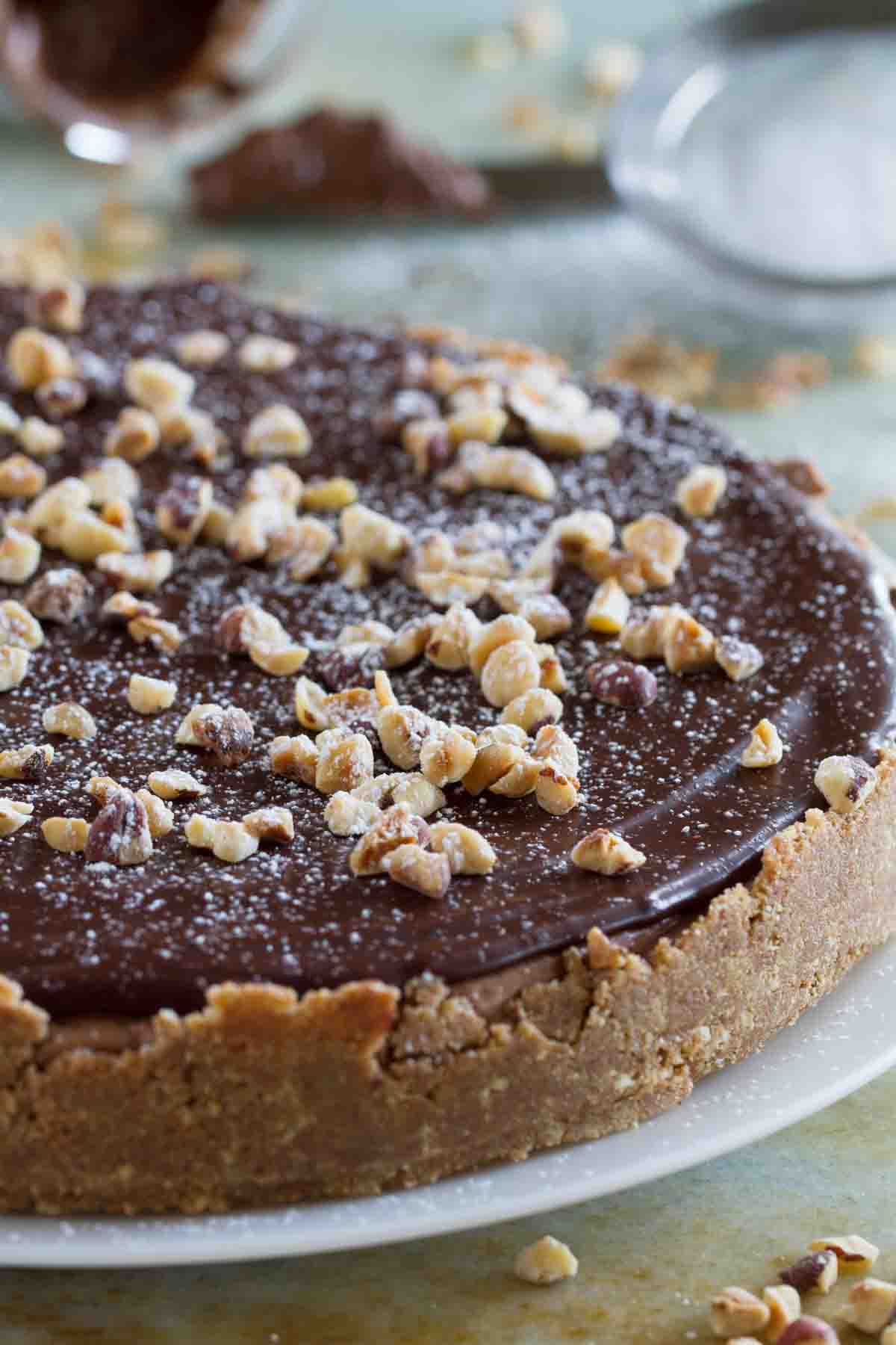 full no bake nutella cheesecake on a plate