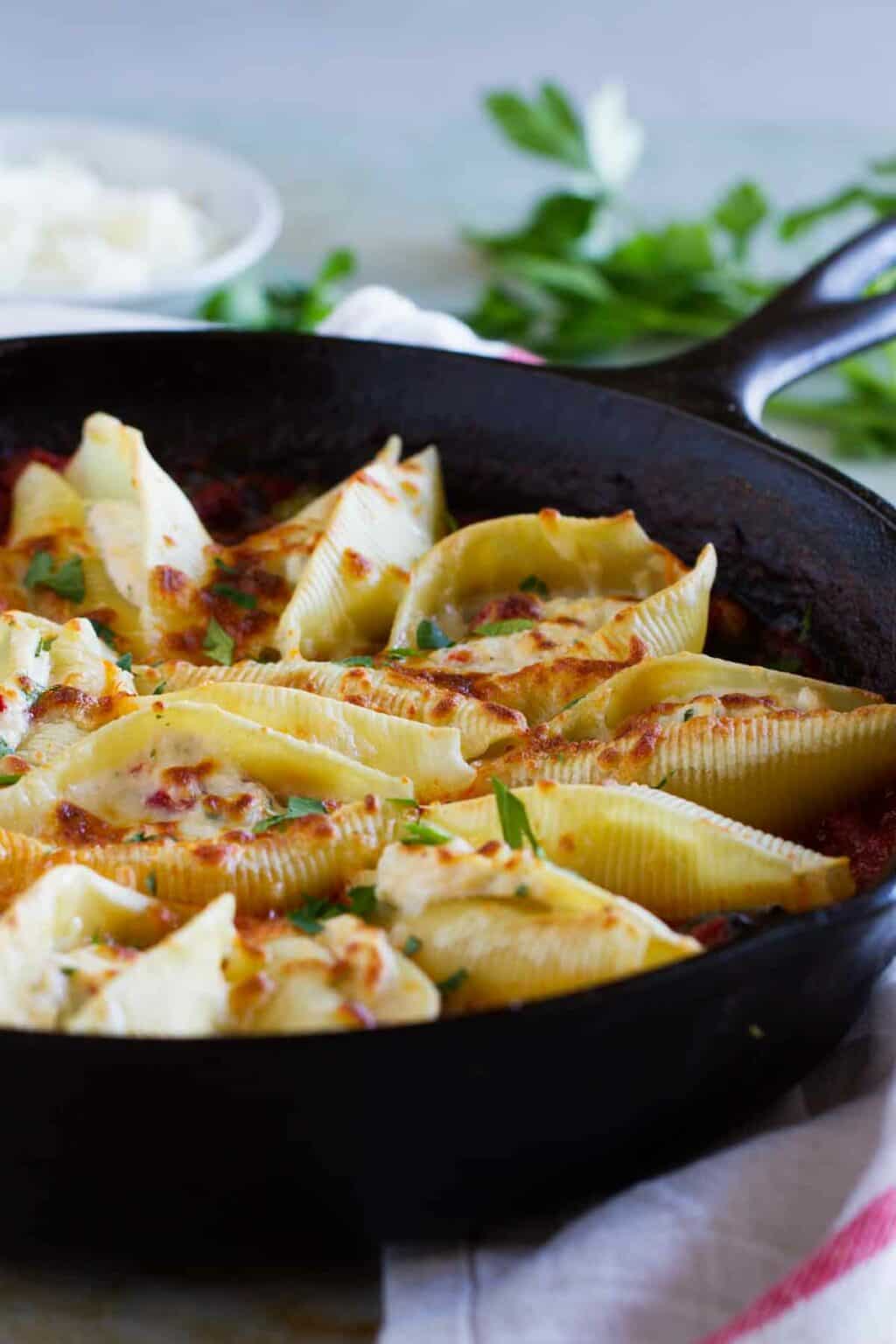Stuffed Pasta Shells With Easy Bolognese Sauce Taste And Tell