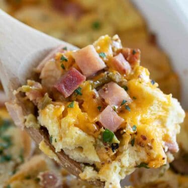Ham and Cheese Easy Breakfast Casserole Recipe - Taste and Tell