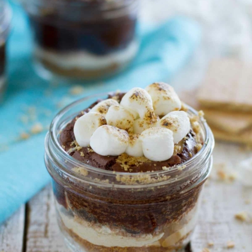 Peanut Butter S'mores In a Jar - Taste and Tell