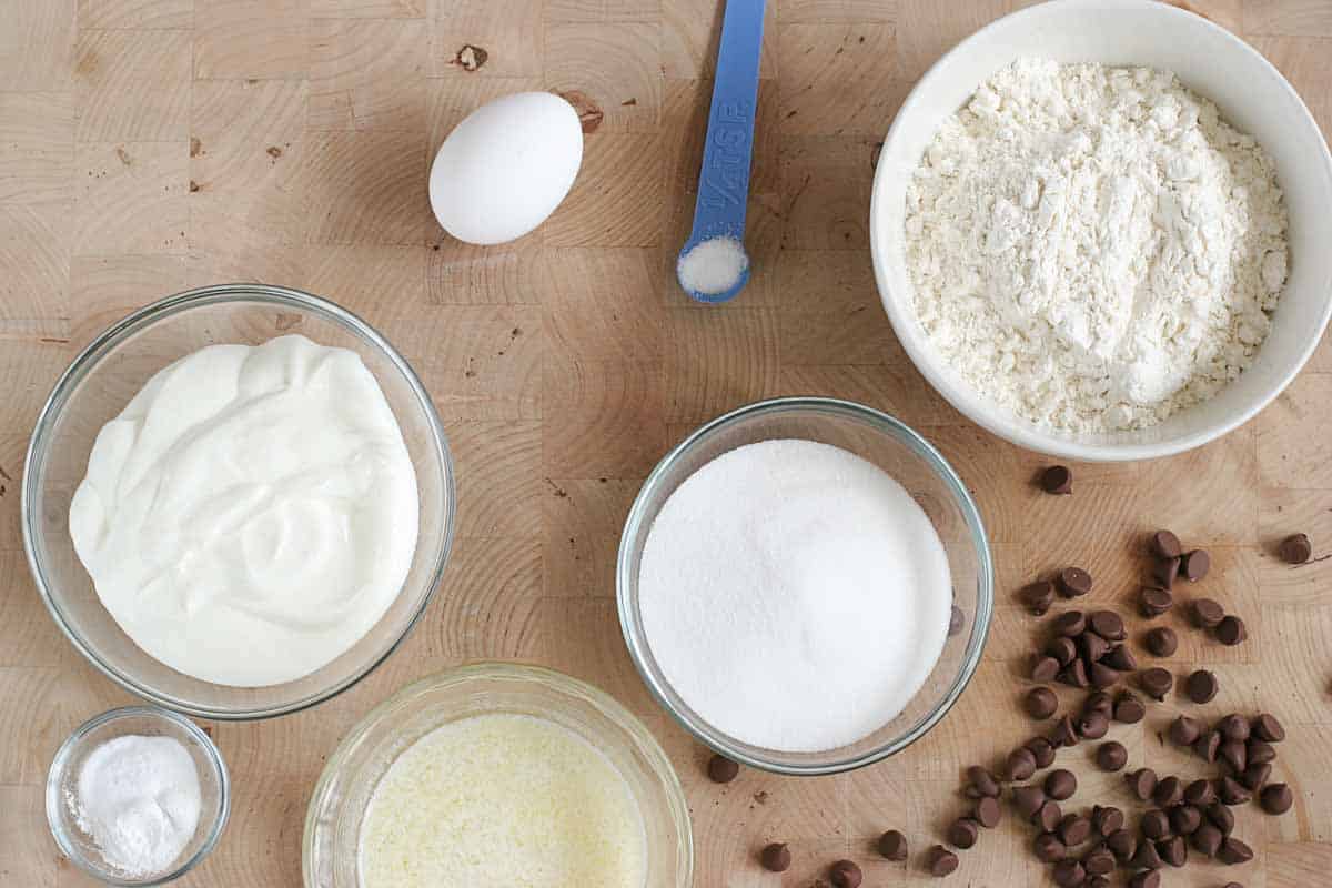 Ingredients to make Chocolate Chip Sour Cream Muffins