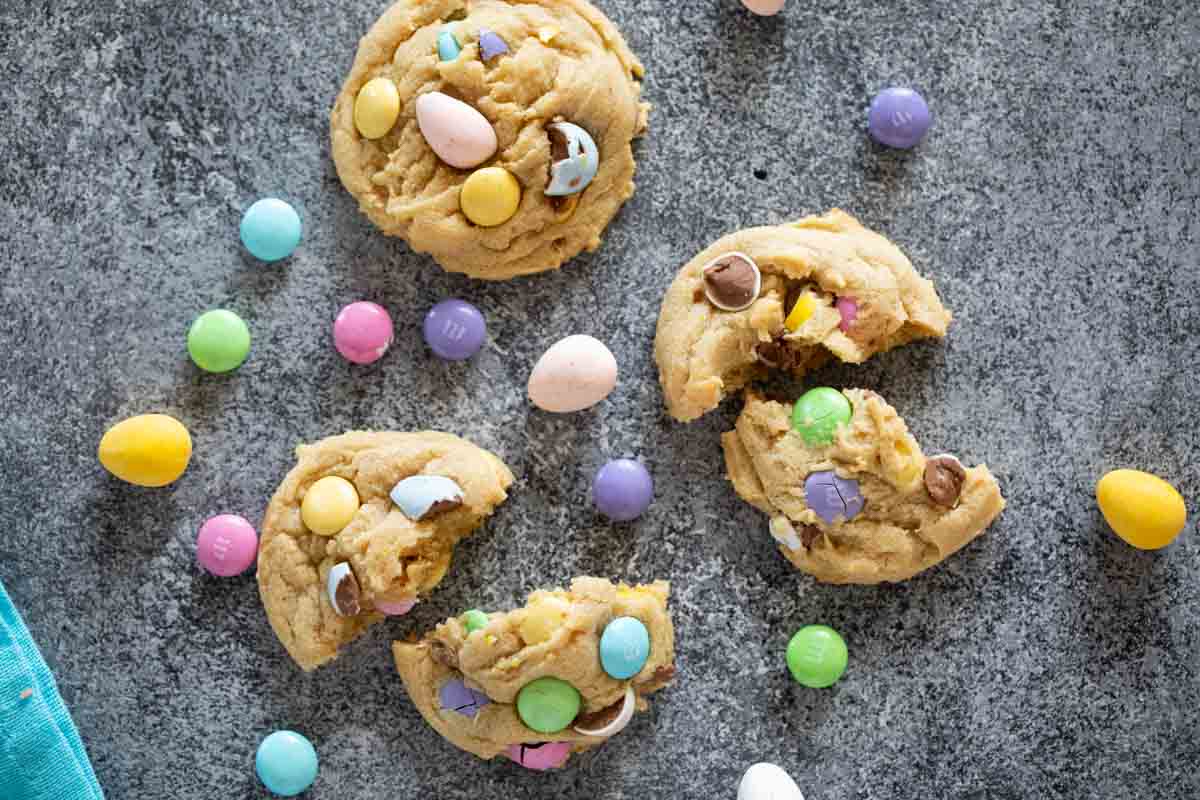 Cookies with Easter candy
