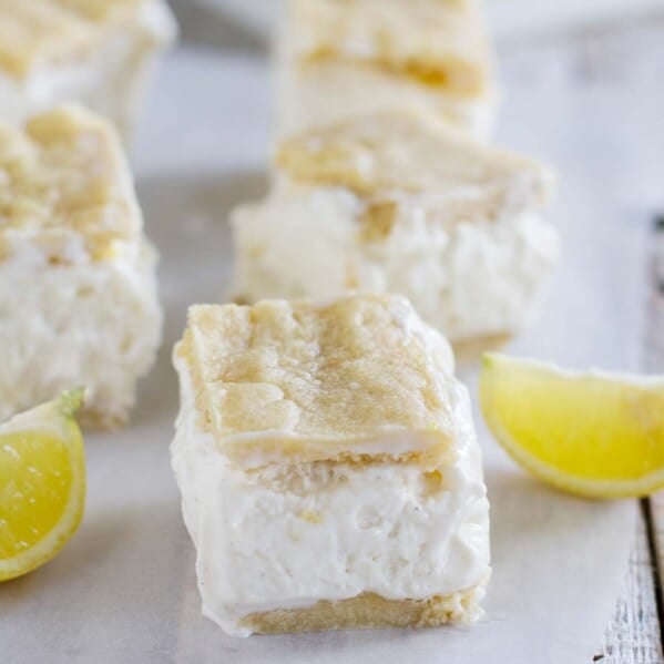 Lemon Ice Cream Sandwiches with lemon slices