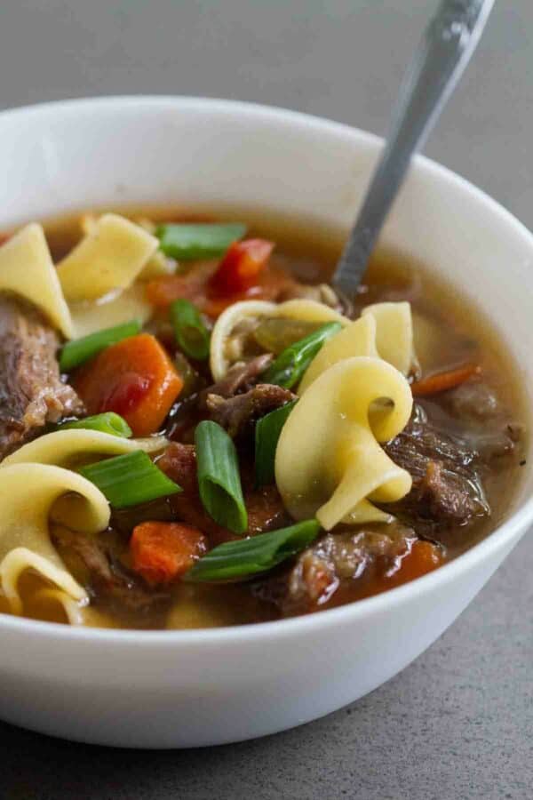 Slow Cooker Beef Noodle Soup Taste and Tell