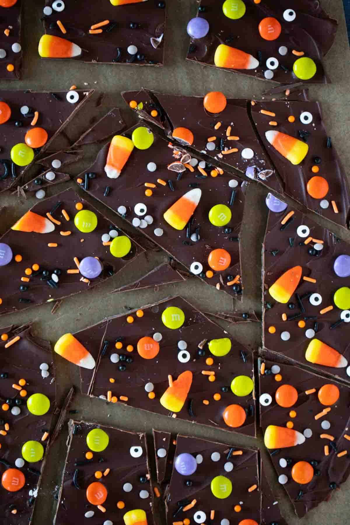 Candy Bark with Halloween candy broken into pieces.