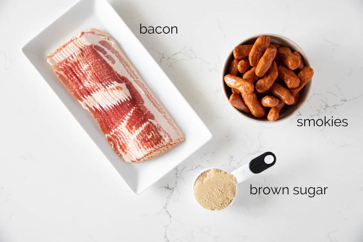 Ingredients needed to make bacon wrapped smokies.