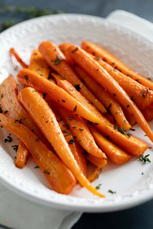 Oven Roasted Carrots with Fresh Thyme Taste and Tell