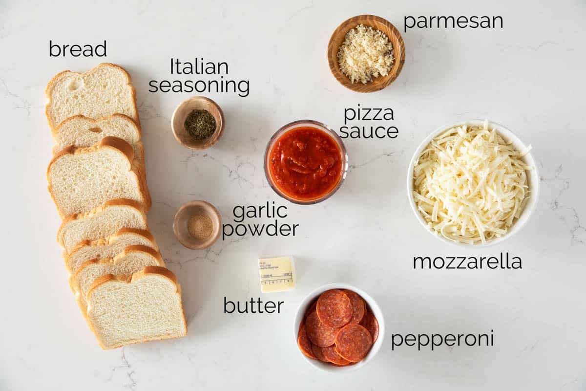 Ingredients for Pizza Grilled Cheese.