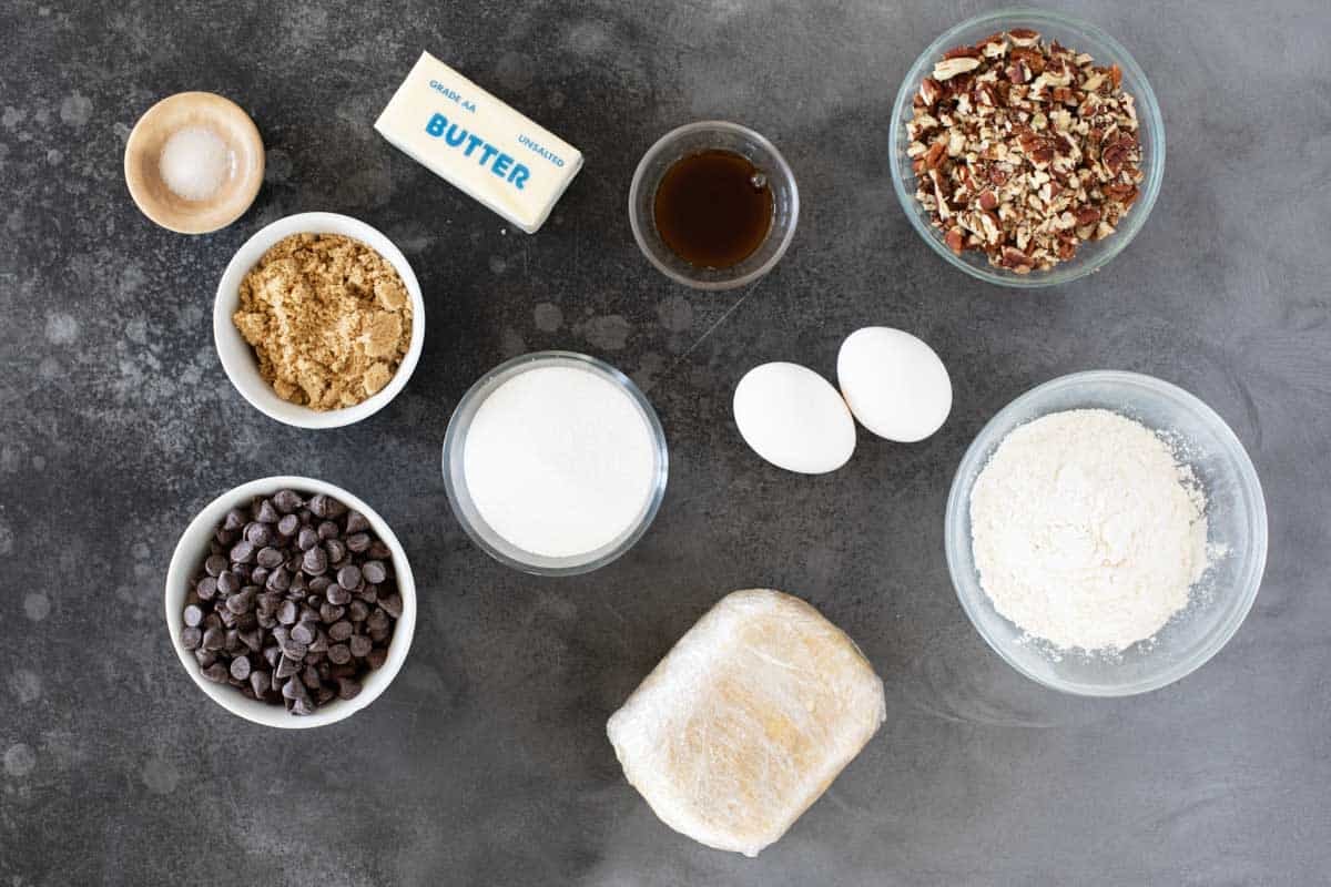 Ingredients for Chocolate Chip Cookie Pie.