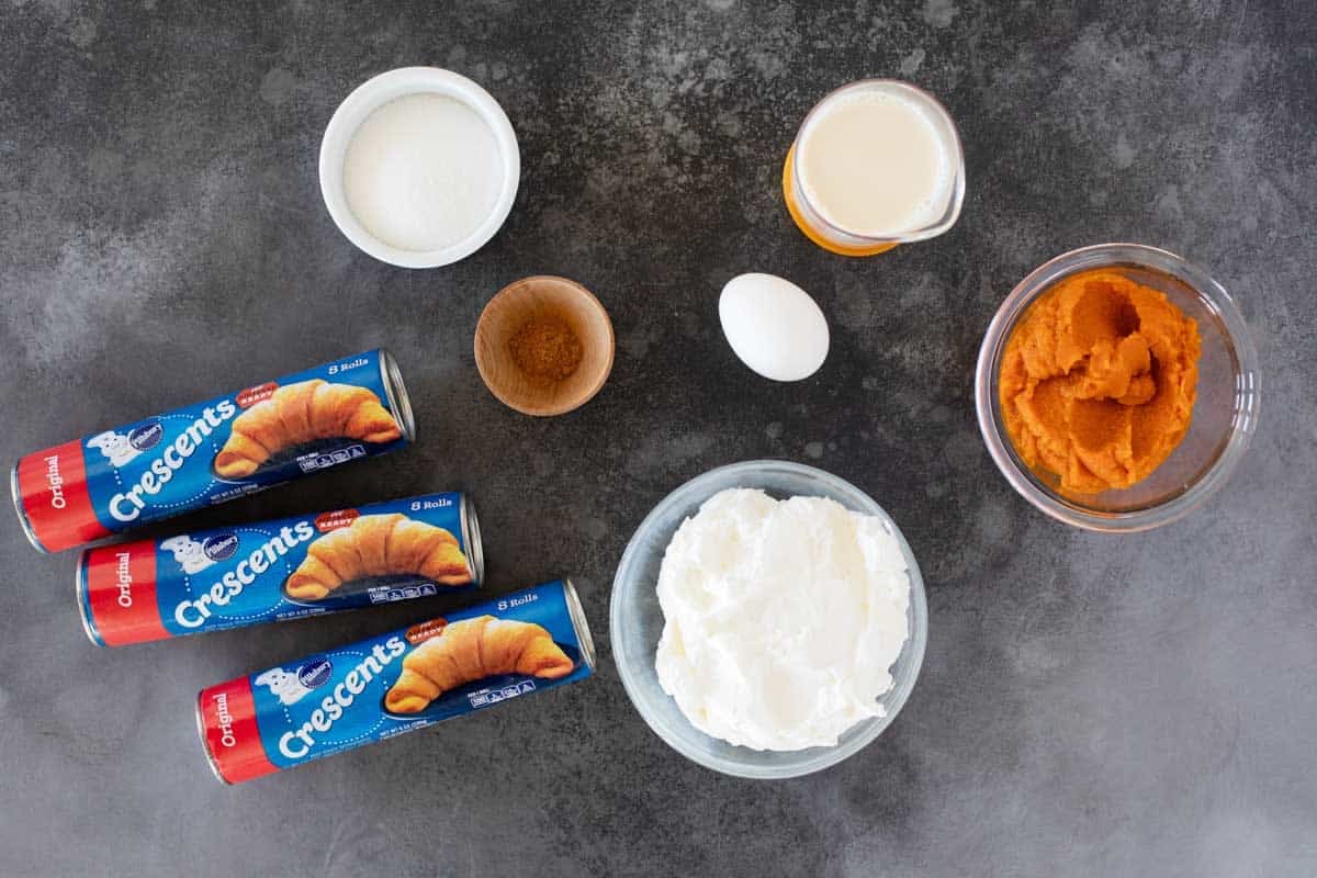 Ingredients for Mini Crescent Pumpkin Pies.